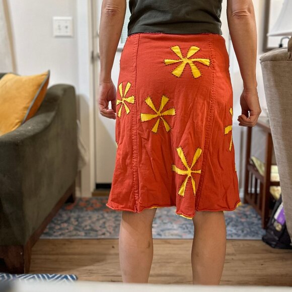 Skirt, handmade from recycled tees by local artist, medium, orange and yellow - Picture 6 of 6